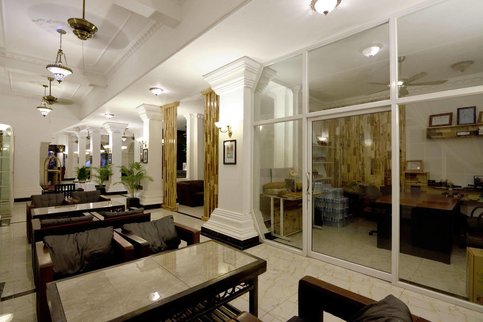 Le Grand Palais Boutique Hotel Phnom Penh Eksteriør bilde