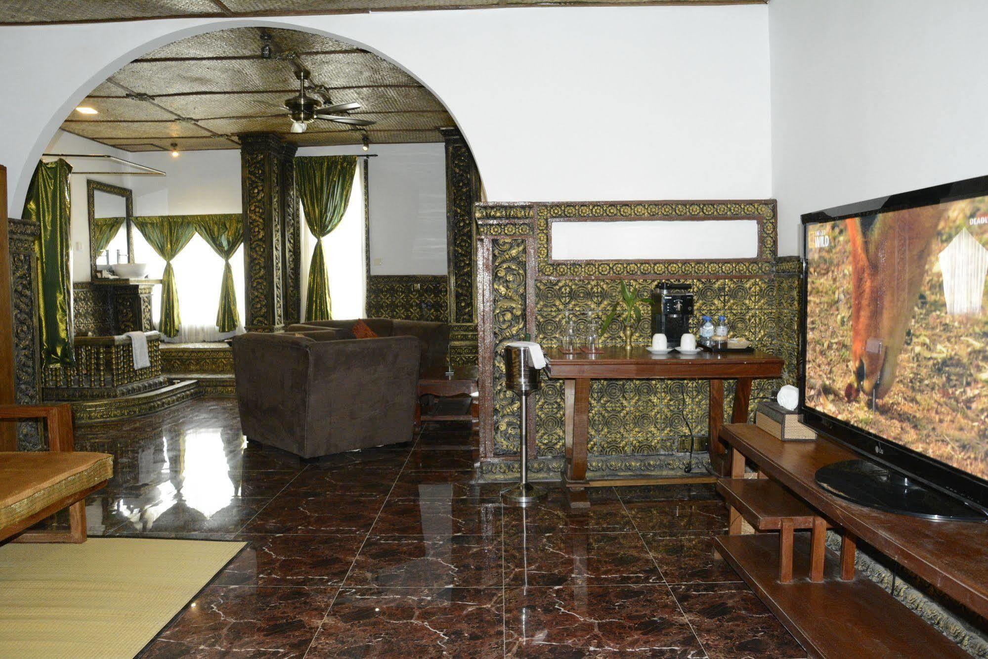 Le Grand Palais Boutique Hotel Phnom Penh Eksteriør bilde